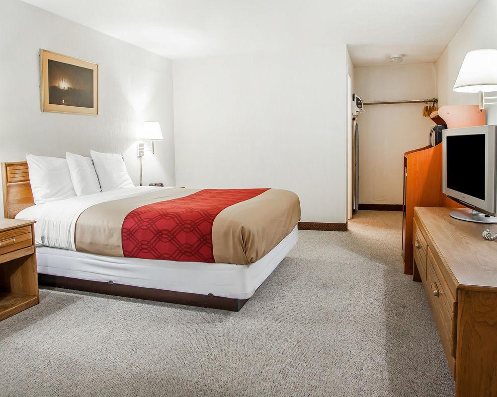 Econo Lodge Stroudsburg Esterno foto