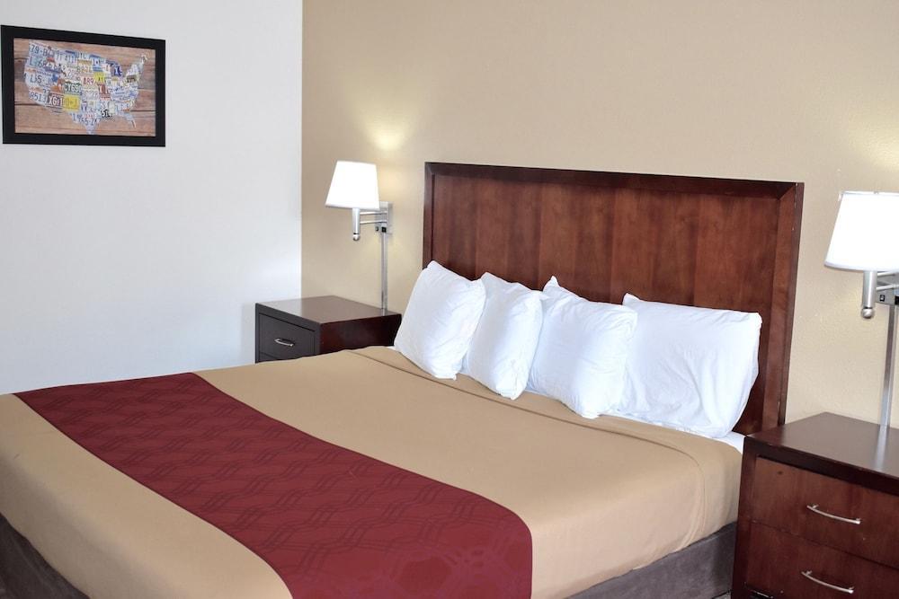 Econo Lodge Stroudsburg Esterno foto