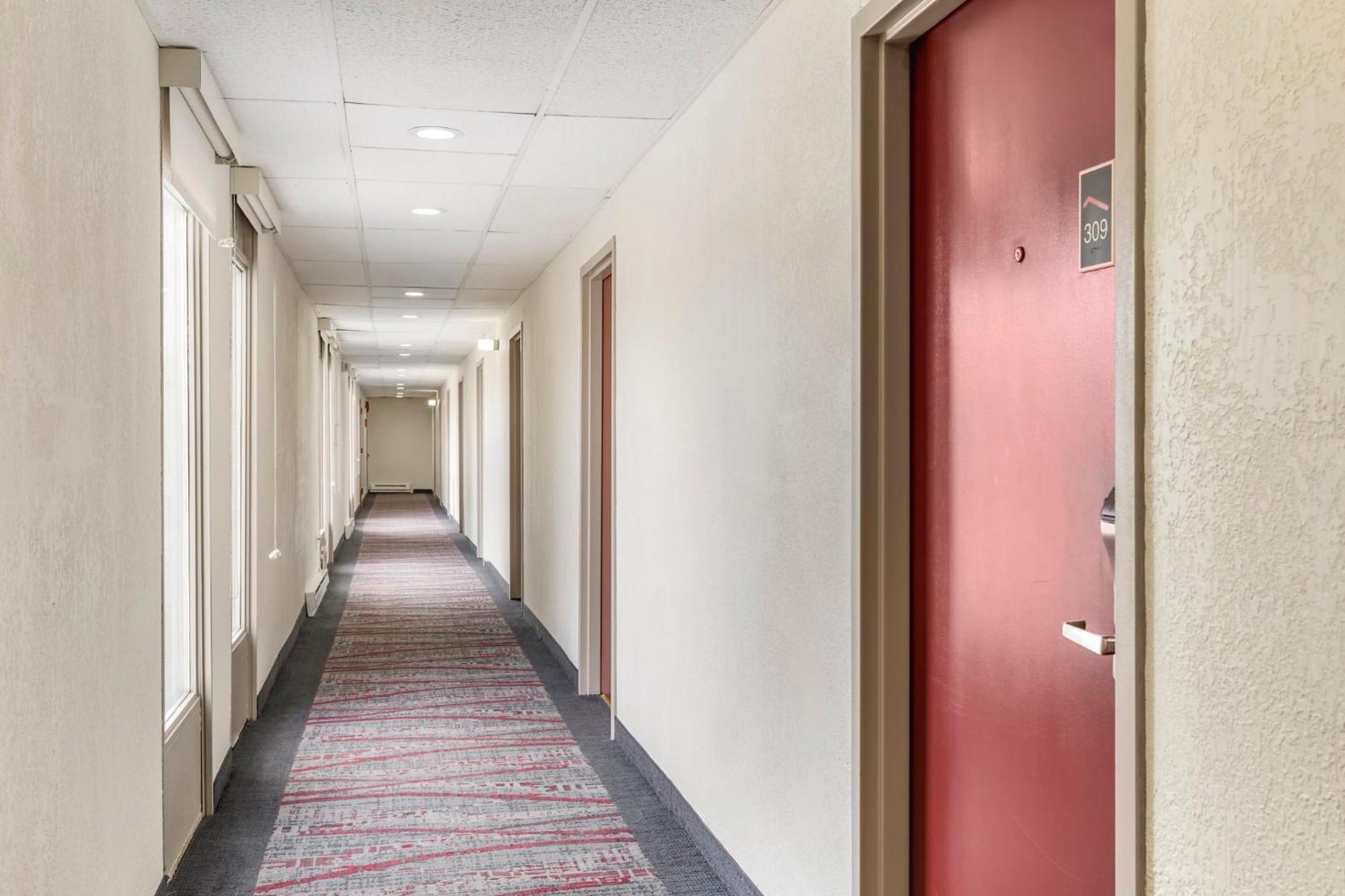Econo Lodge Stroudsburg Esterno foto